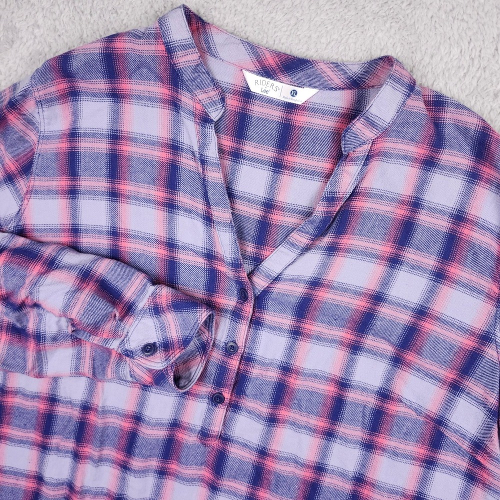 Riders by Lee Plaid Blouse Women XL Pink Purple Henley Roll Tab Sleeve Flannel